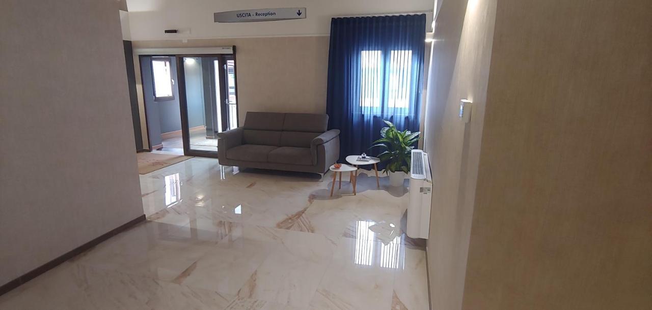 Tito La Piana Hotel מראה חיצוני תמונה