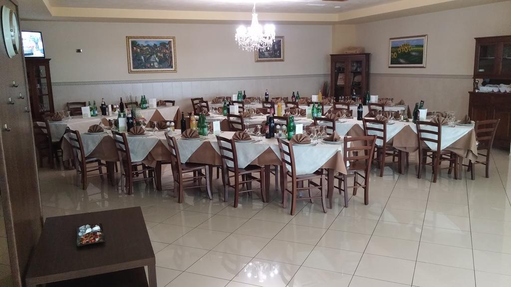 Tito La Piana Hotel מראה חיצוני תמונה
