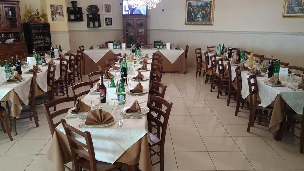 Tito La Piana Hotel מראה חיצוני תמונה