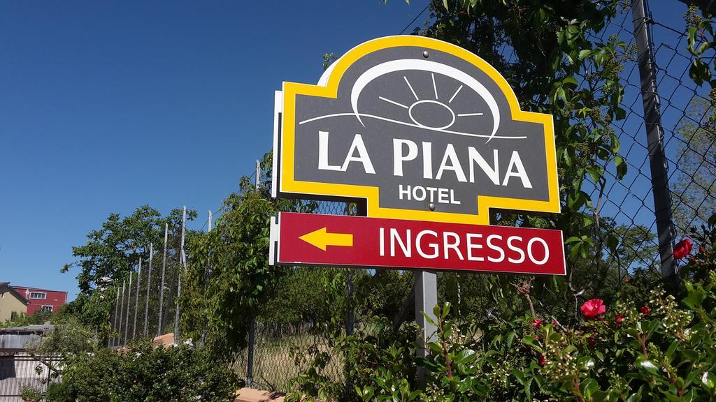 Tito La Piana Hotel מראה חיצוני תמונה